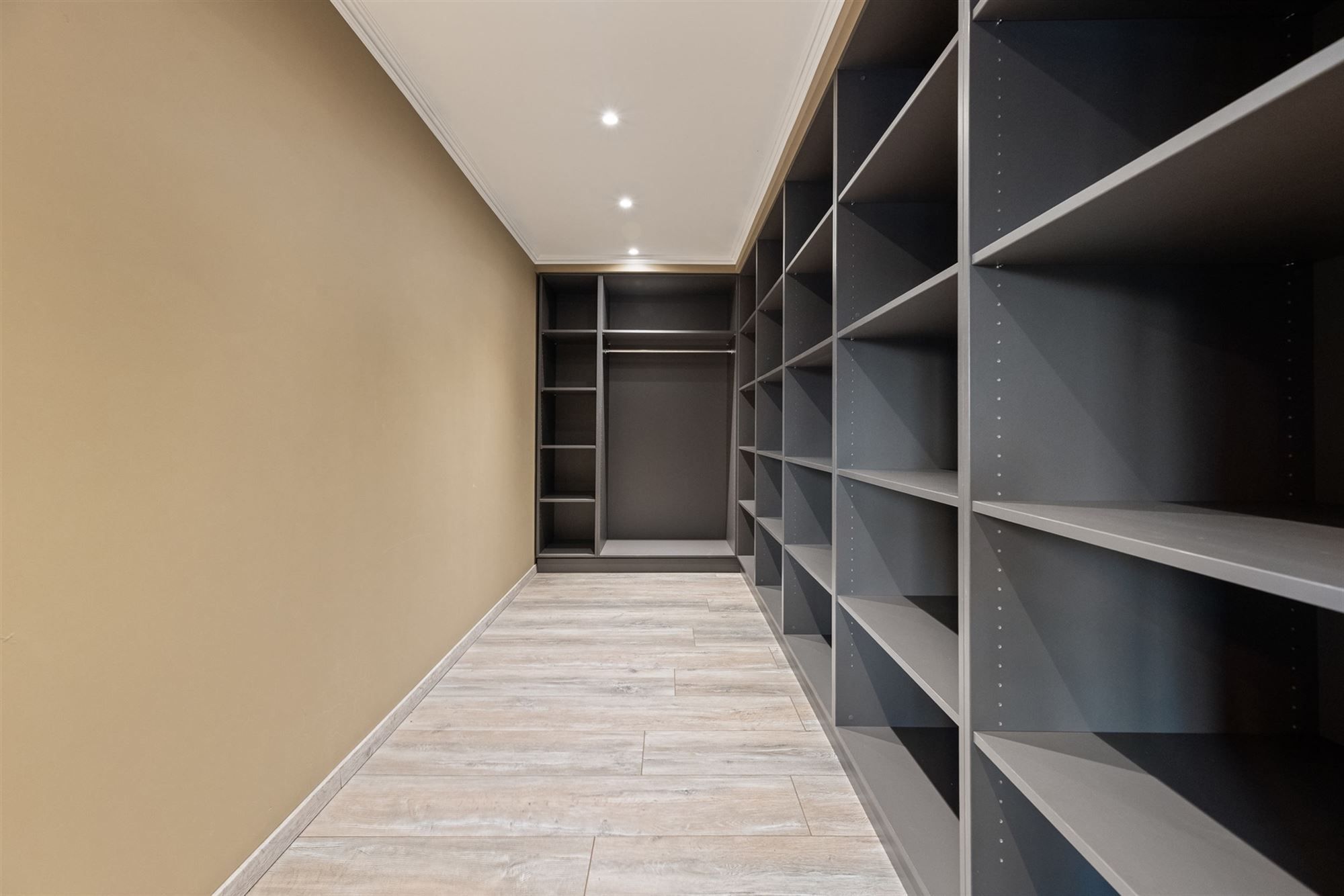 ZEER RUIM, ENERGIEZUINIGE WONING OP TOPLOCATIE! foto 23