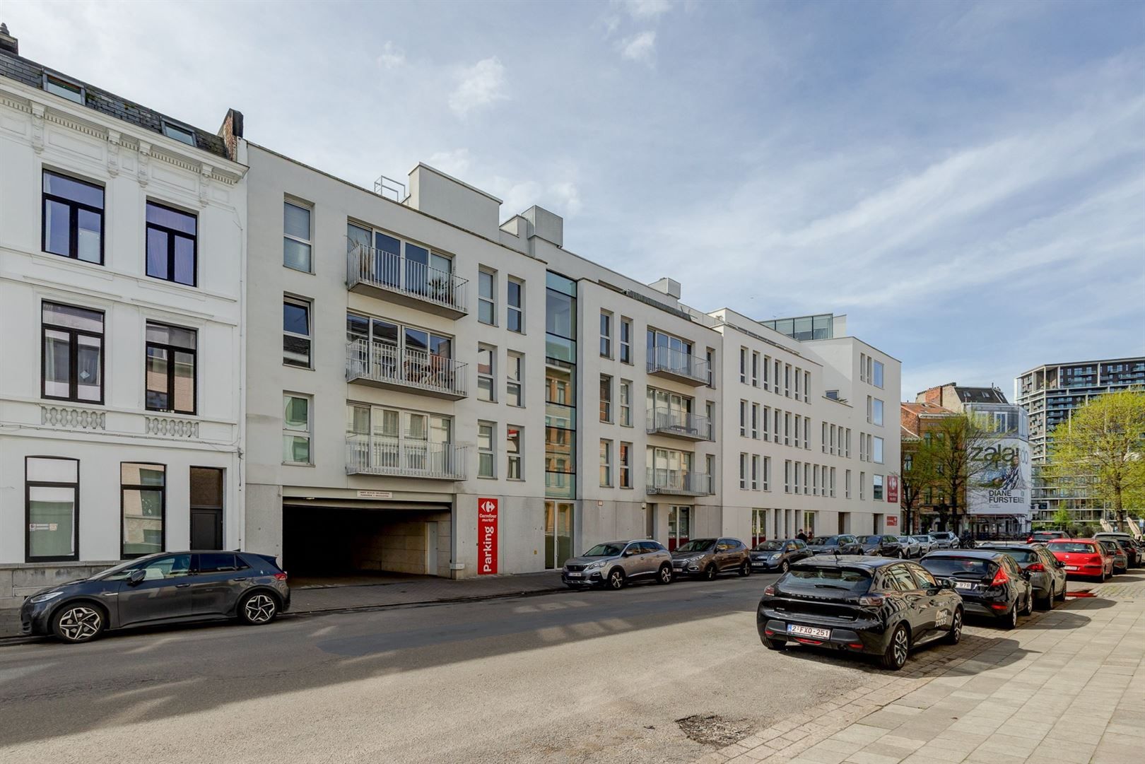 Modern appartement met terrassen foto 21