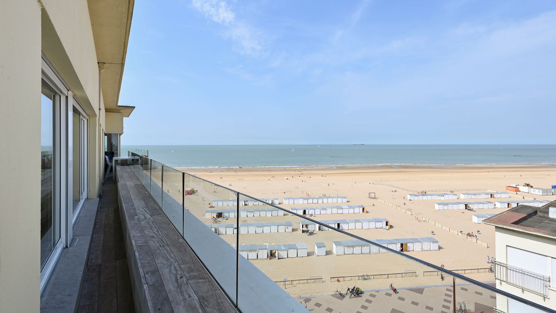 Magnifiek hoekappartement met zalig zicht op zee en de kustlijn foto 38