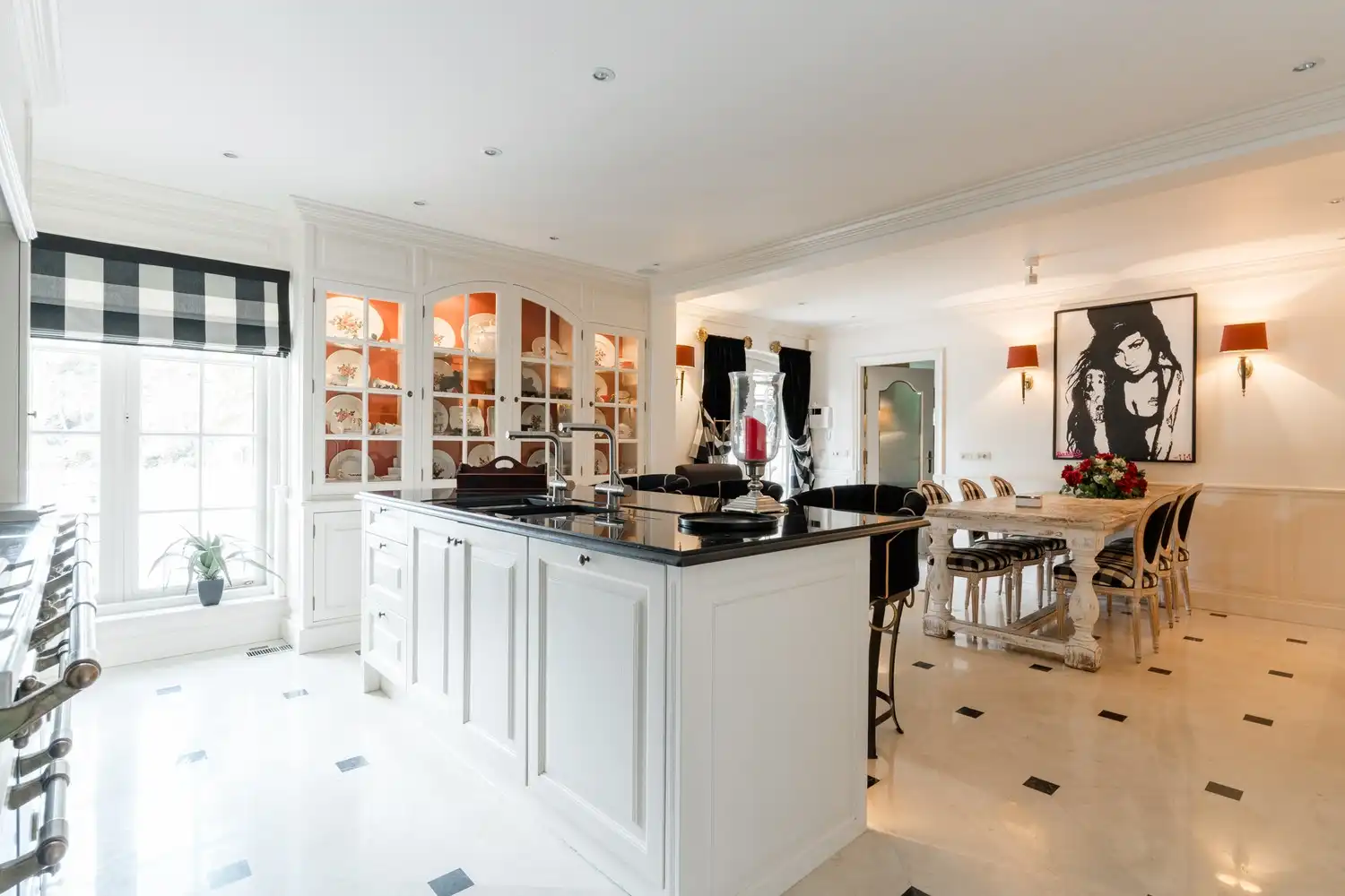 Prachtige villa op een uitzonderlijk domein van 20600m² foto 20