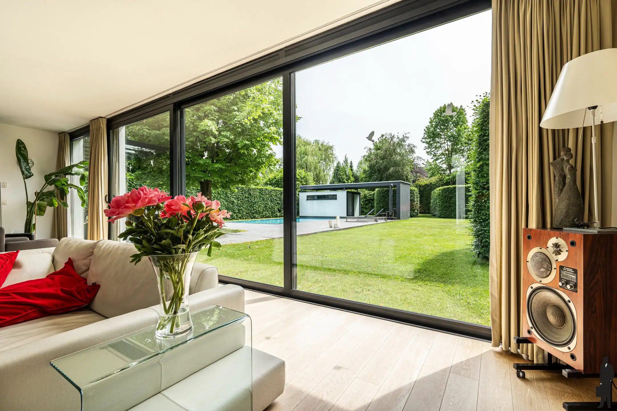 Exclusieve villa met zwembad op een uitzonderlijk perceel te Malle foto 3