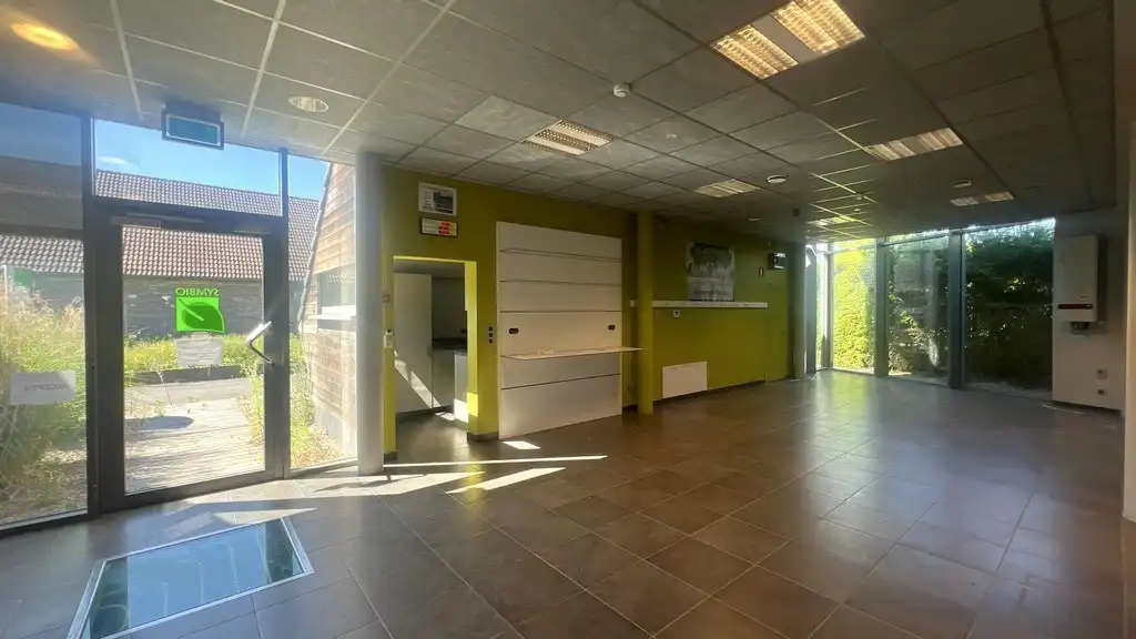 Bedrijfsgebouw met woning te koop vlakbij N60 in Gavere foto 6