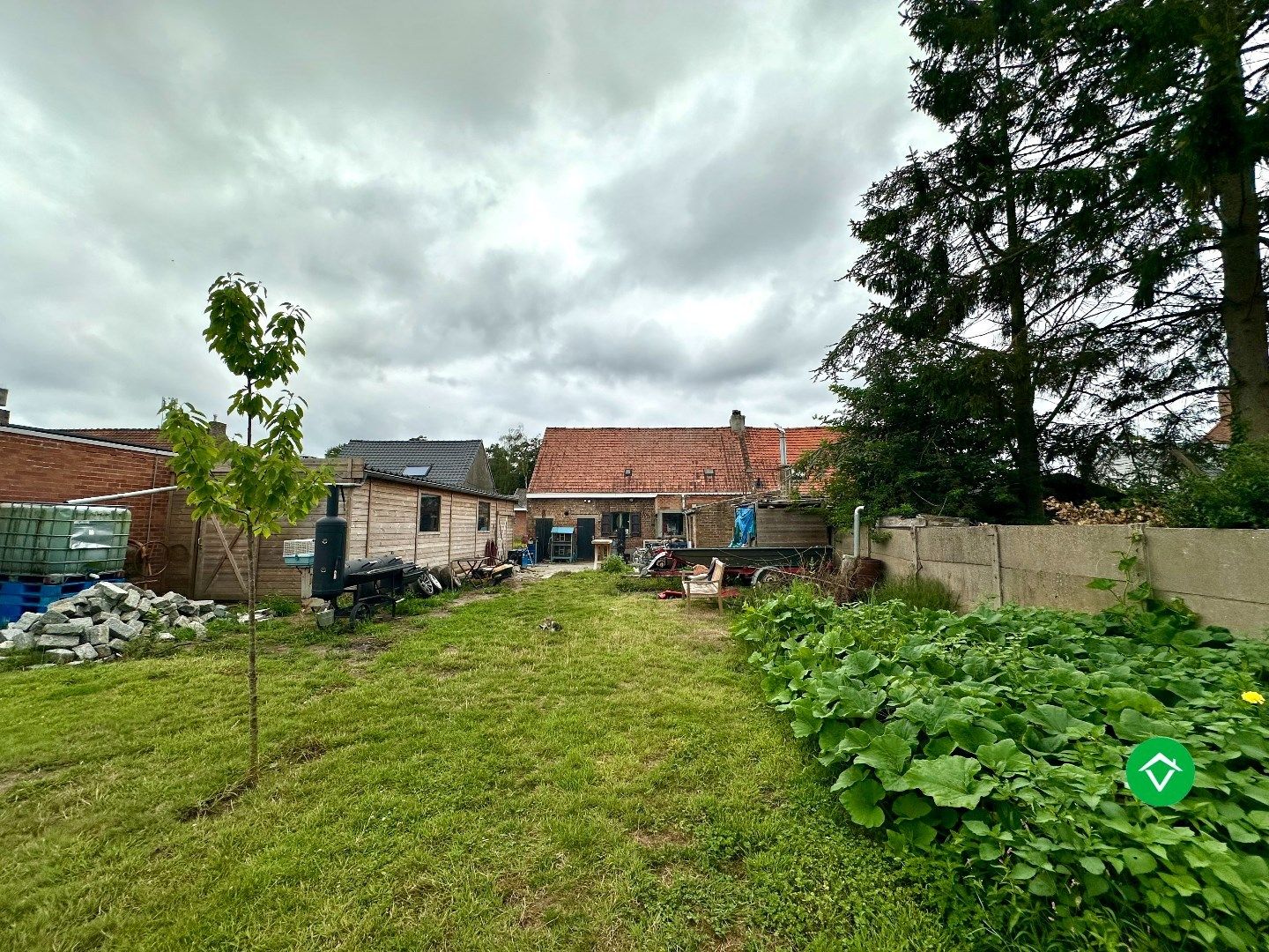 Ruime gezinswoning met 3 à 4 slaapkamers en dubbele garage in Eernegem foto 31