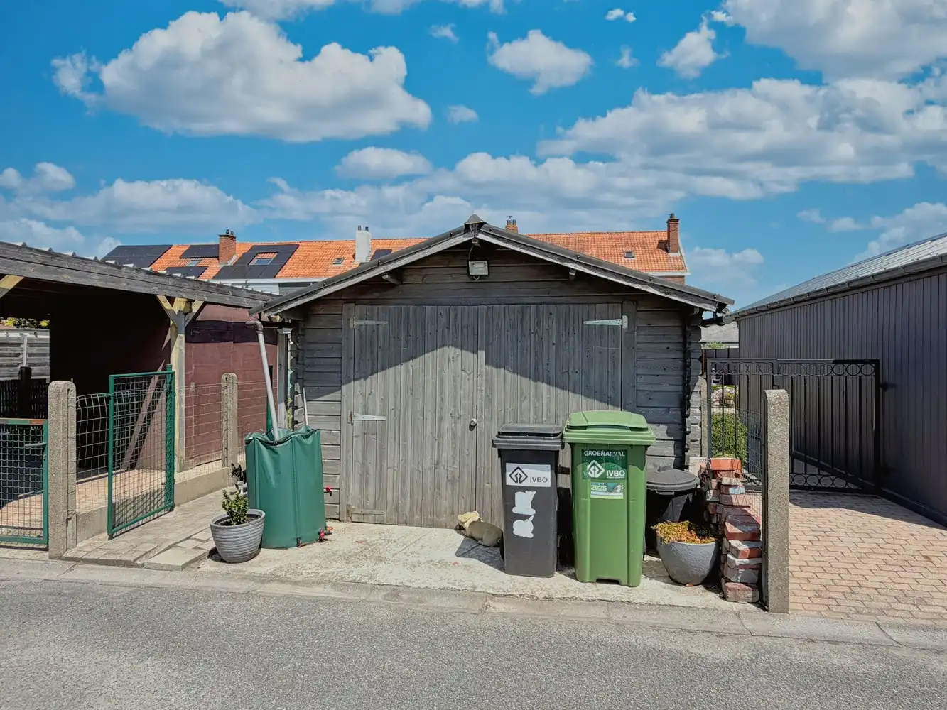 Instapklare gezinswoning (3 slpks) met tuin + 2x garage foto 19