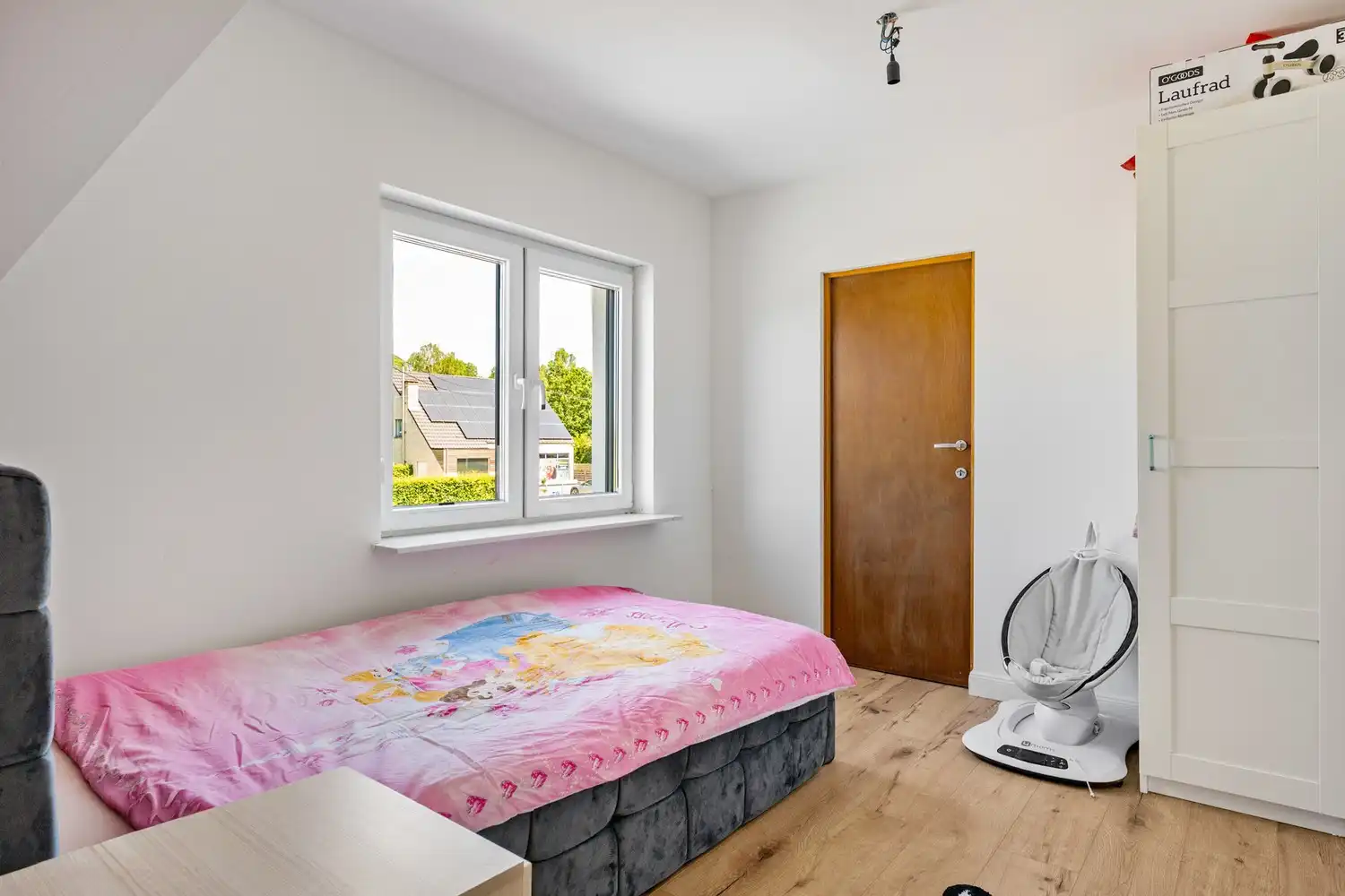 Recent gerenoveerde woning met 4 slpkrs en tuin foto 23