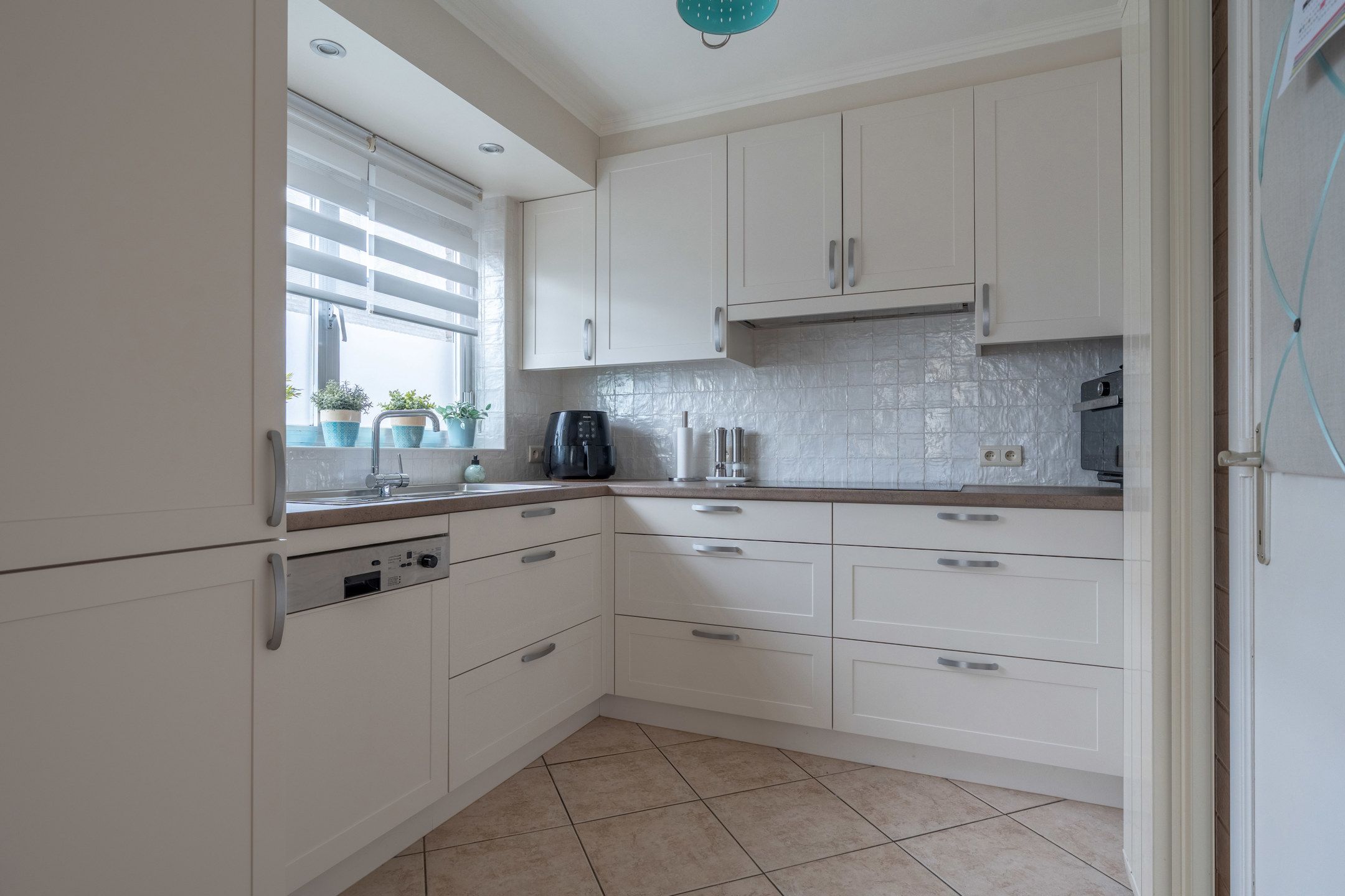 Instapklaar 2slpk app met garagebox en terras te Turnhout foto 3