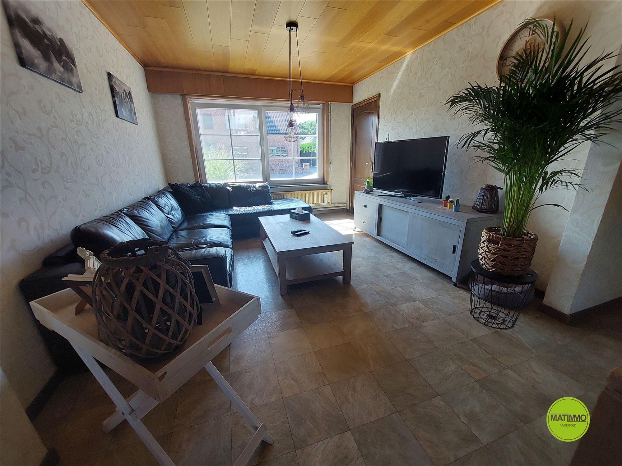 Rustig gelegen, gerenoveerde halfopen woning in Oostham foto 15