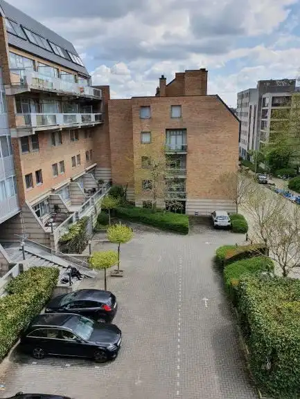 Uiterst goed gelegen appartement foto 8