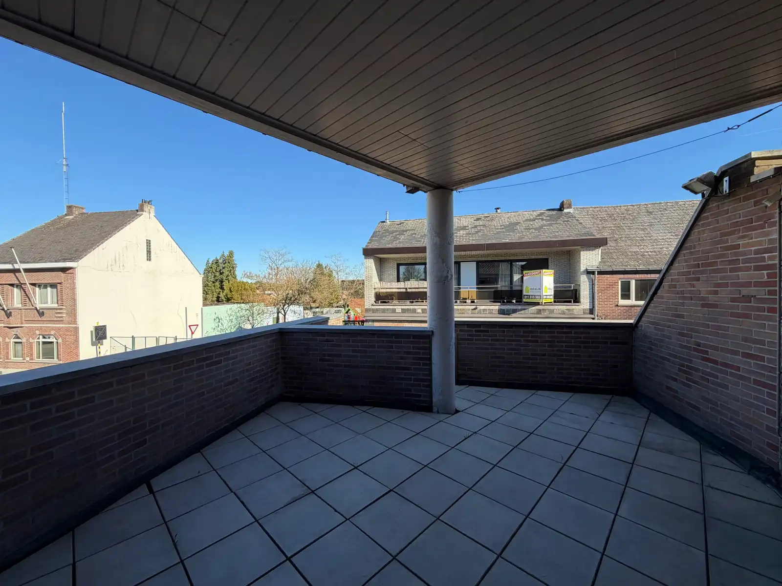 Ruim 3 slpk appartement te huur in Hechtel-Eksel foto 4