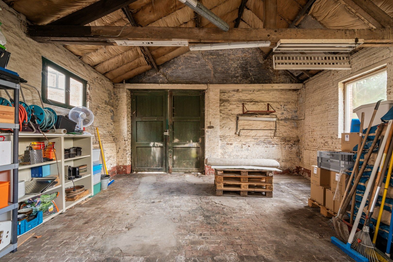 Unieke en idyllische hoekwoning nabij Minnewaterpark en historisch Brugge foto 27