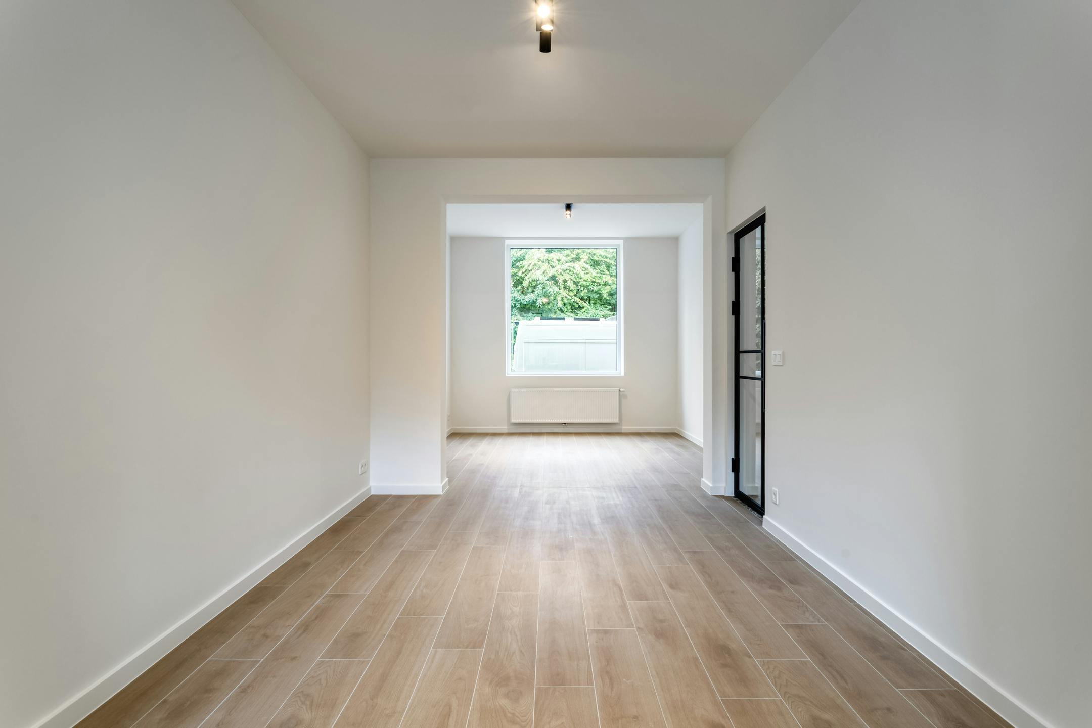 Prachtig vernieuwde ruime woning met EPC B te koop in centrum Kortrijk foto 6