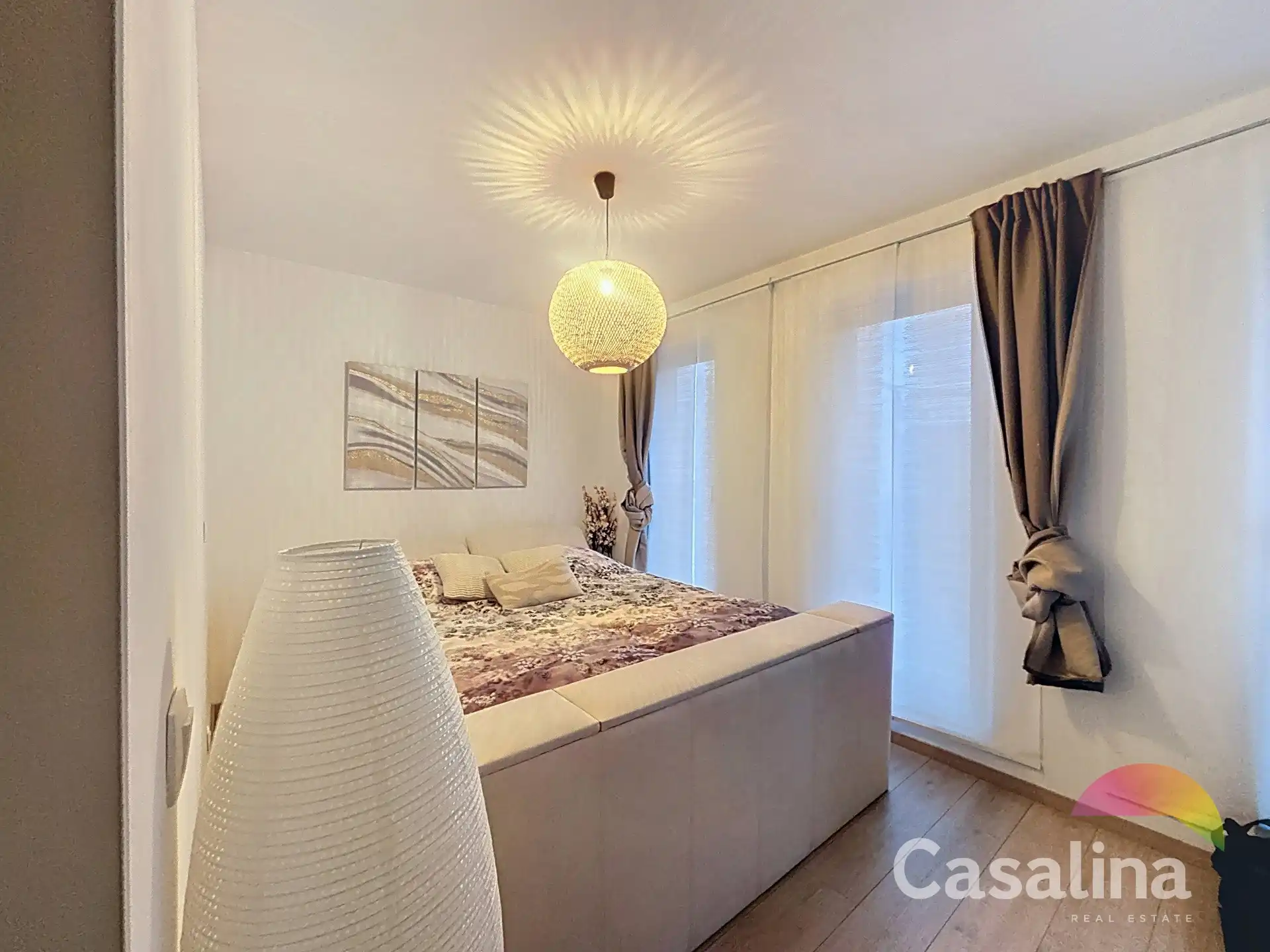 Modern nieuwbouwappartement met terras te huur foto 5