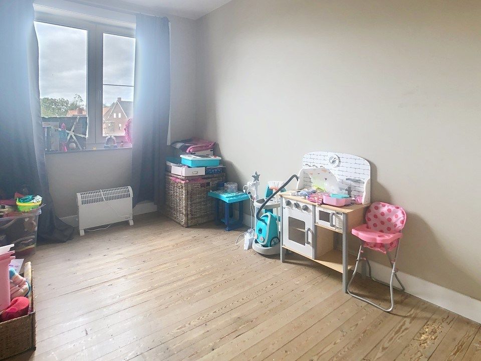 Volledig gerenoveerde woning met tuin én garage te Roeselare foto 7