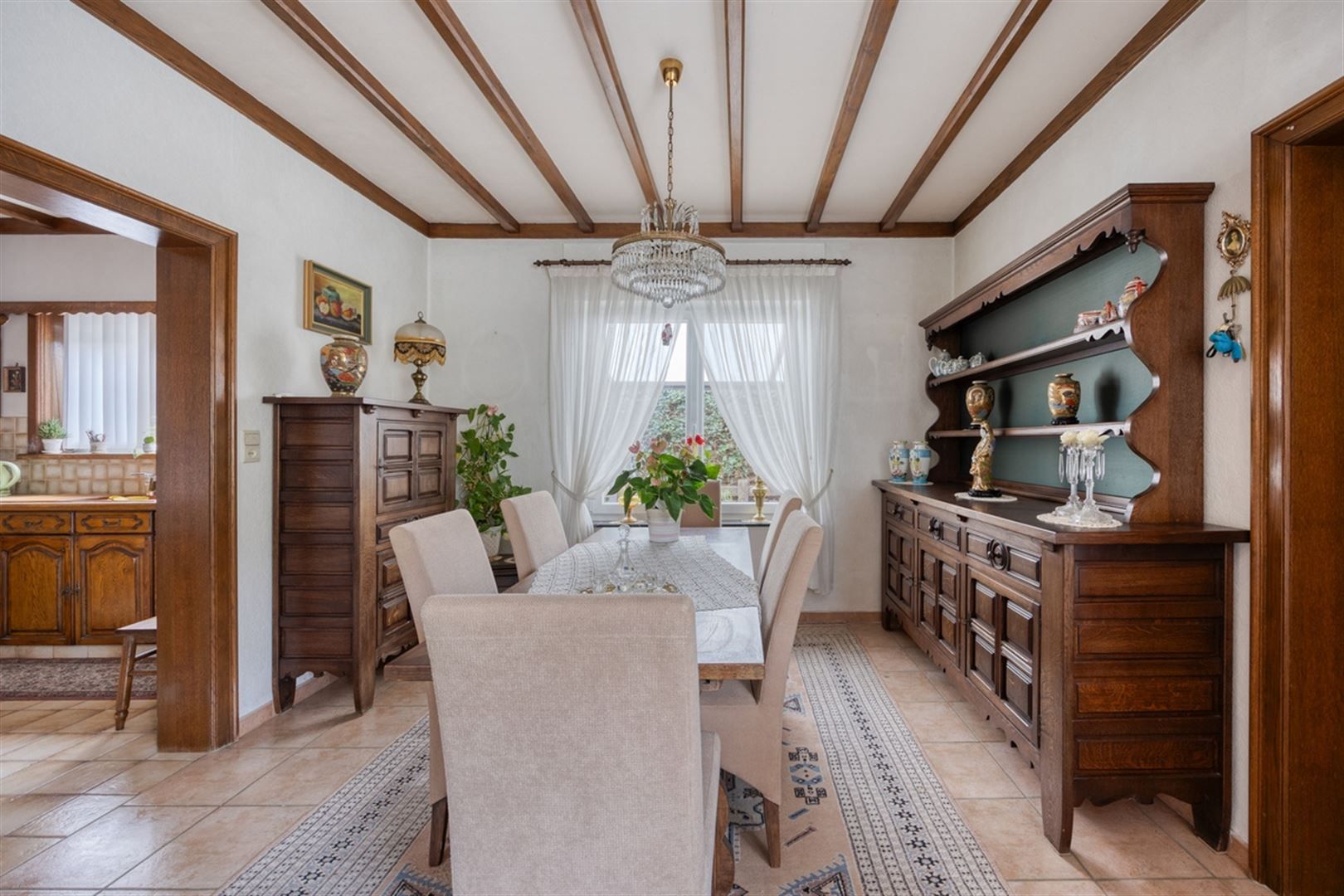 Mooi gelegen bungalow met 3 slaapkamers foto 10