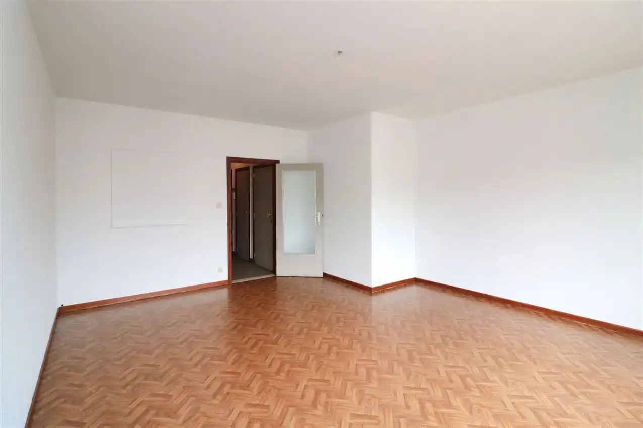 Opbrengsteigendom (handel & 4 app) op toplocatie foto 128