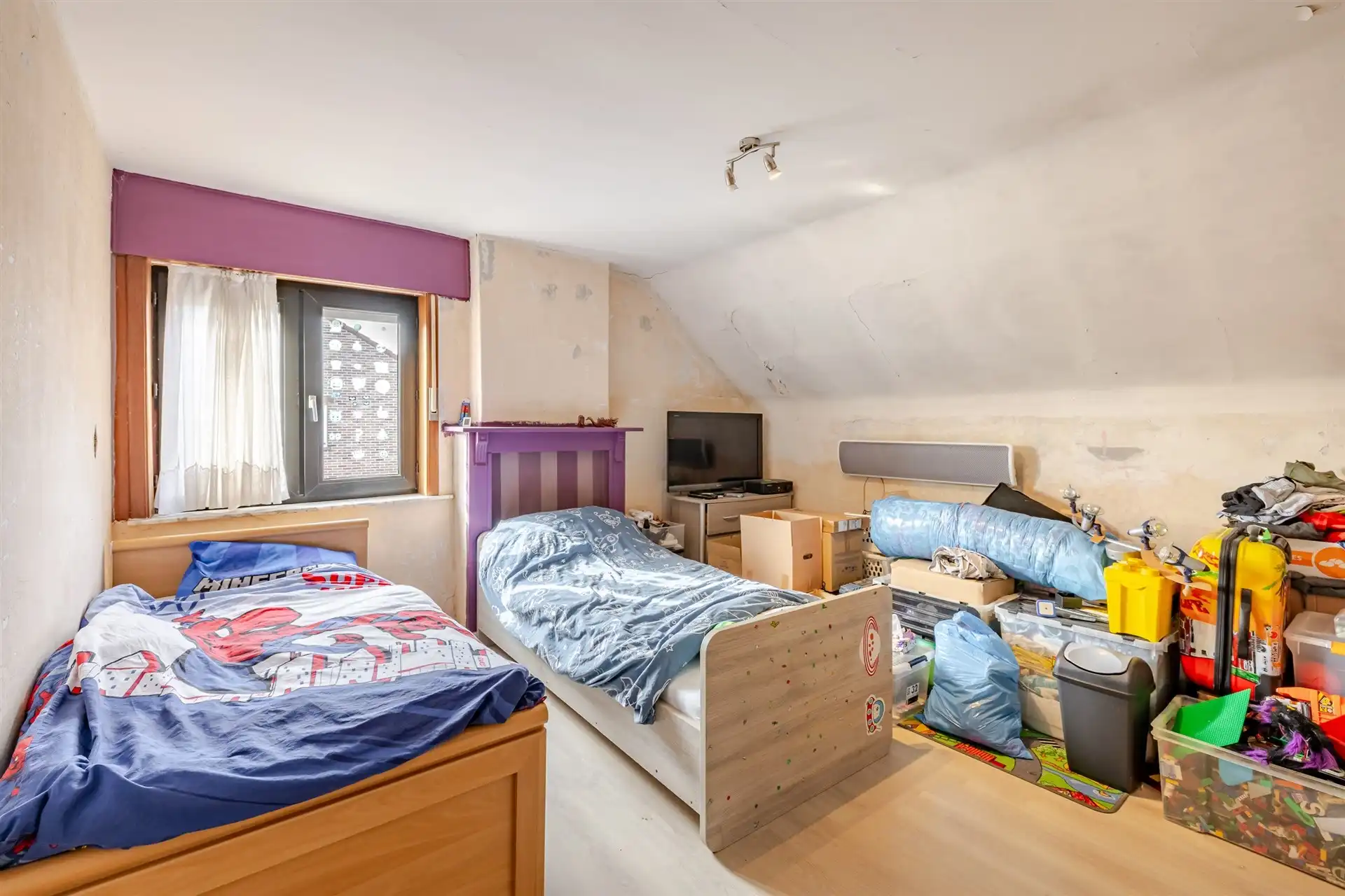 Te renoveren woning met garage en polyvalente ruimte foto 11