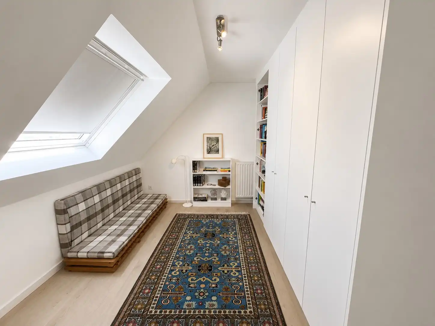 Recent, energiezuinig en tot in de puntjes afgewerkt: deze prachtige BEN-woning uit 2021 combineert modern wooncomfort met een rustige en groene ligging. foto 12