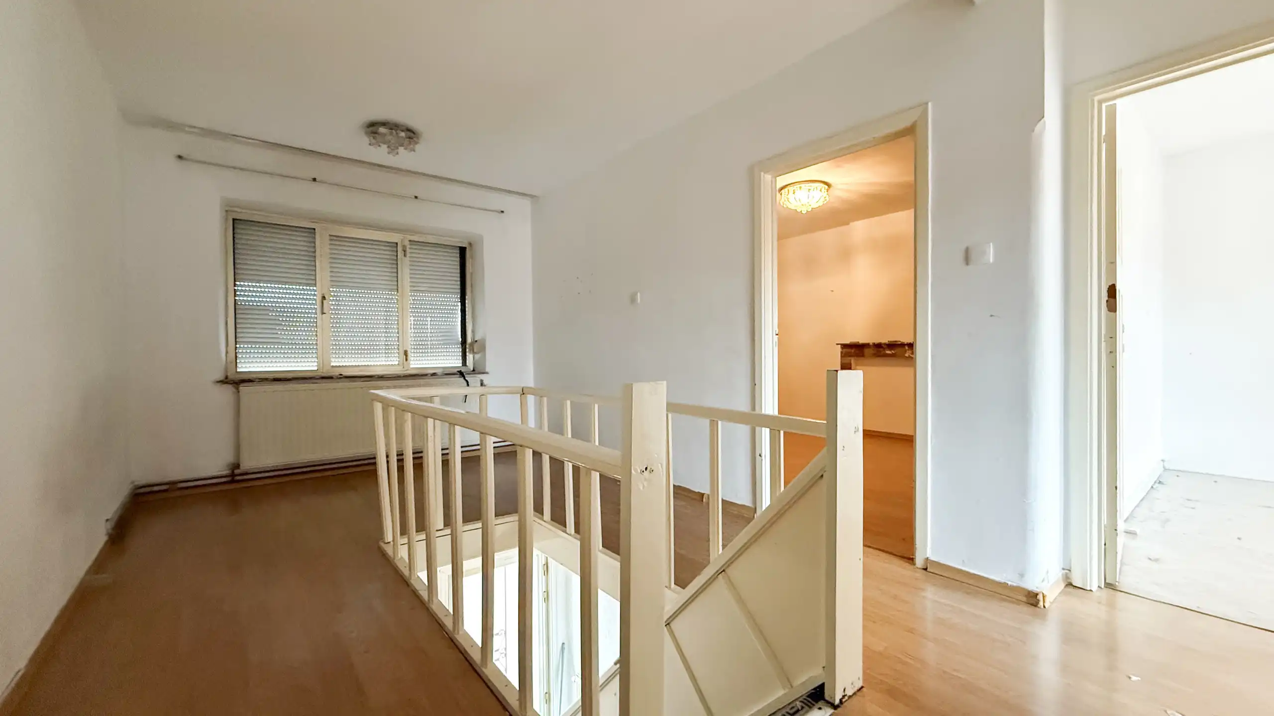 Renovatiewoning met stadstuin nabij centrum Borgloon foto 14