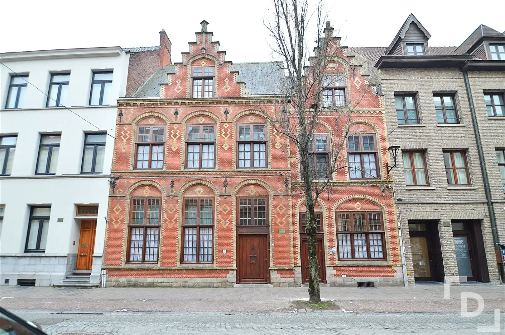 Ruim appartement op toplocatie te huur in Ieper foto 21