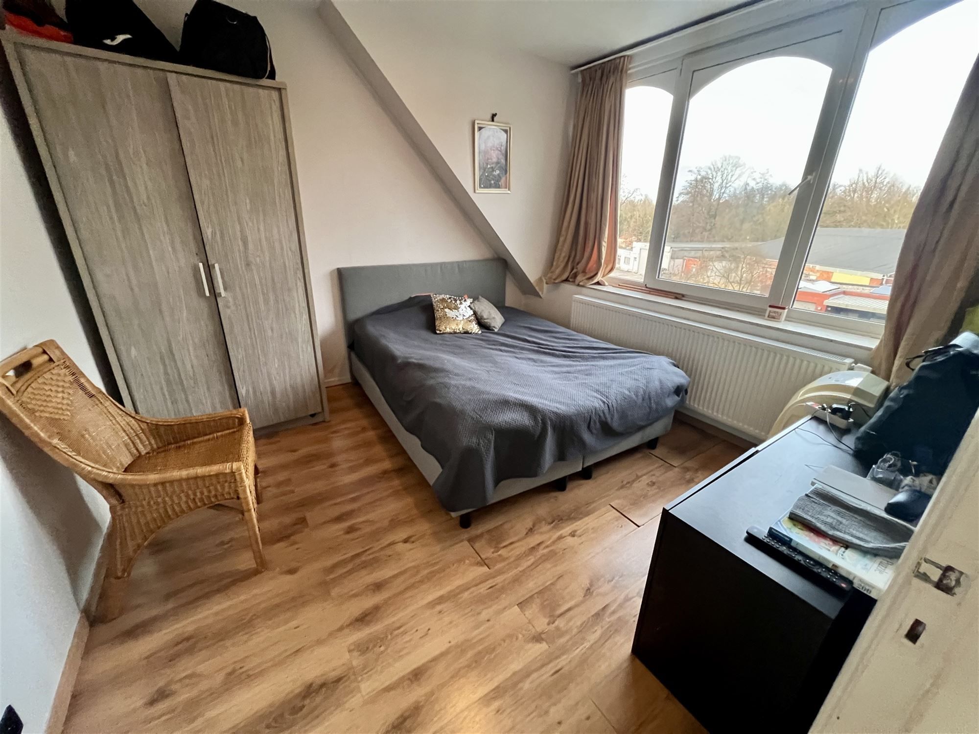 Enorme gezinswoning op 463 m² met 5 slaapkamers en 2 badk. foto 24