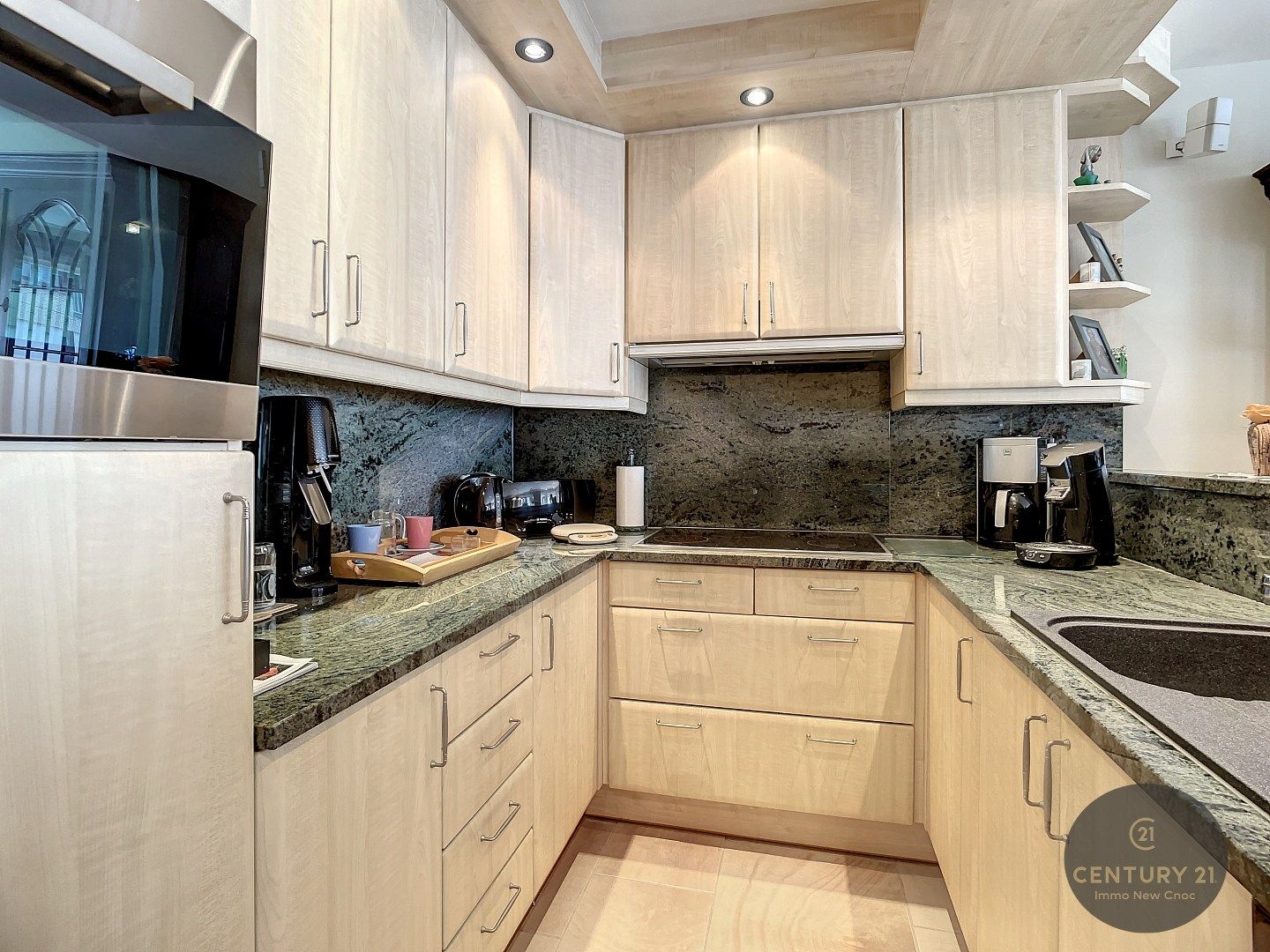 SUBLIEM 3 slaapkamer appartement met mogelijkheid aankoop RUIME GARAGEBOX foto 5