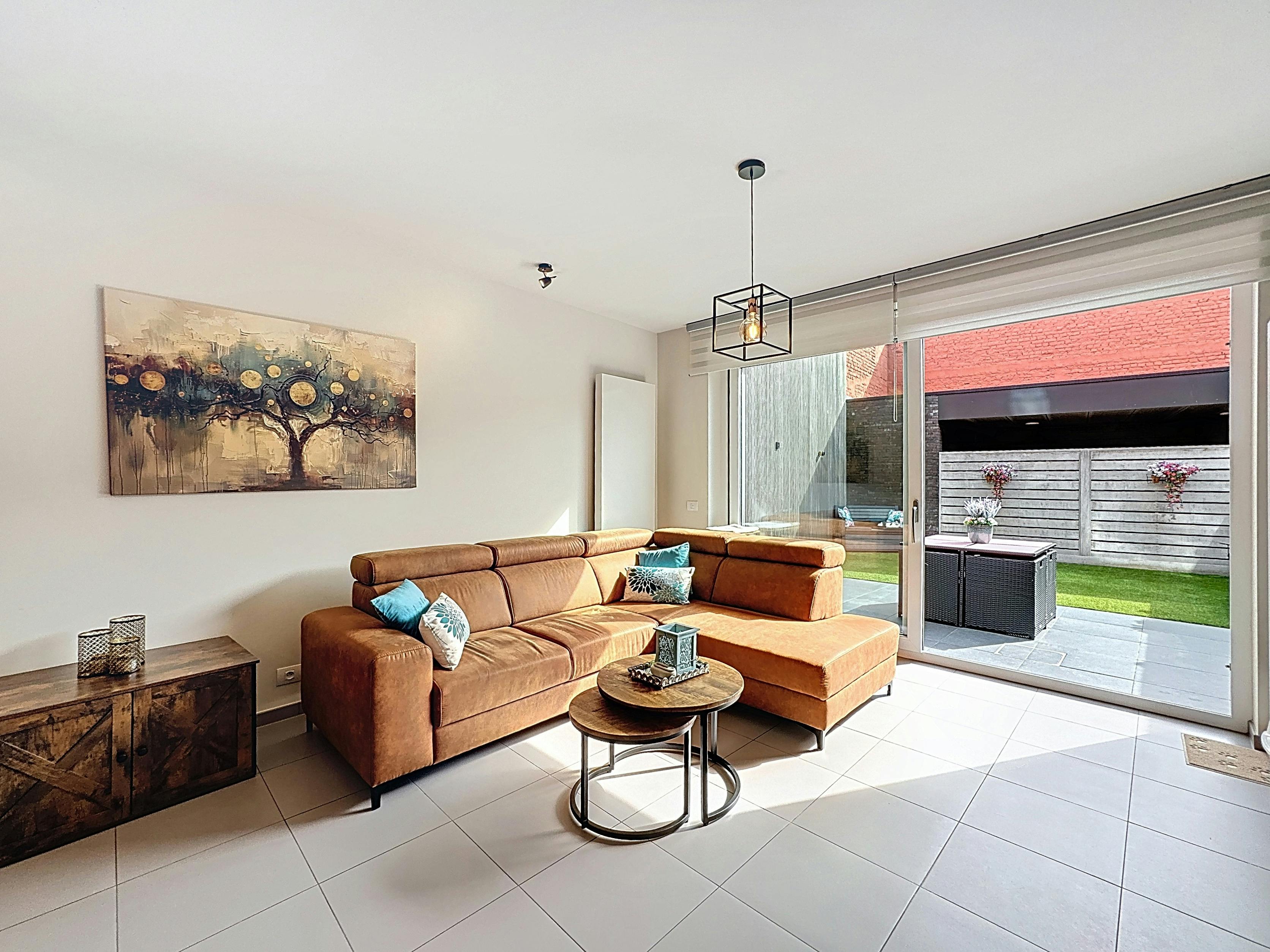 Recent appartement met zonnige tuin te koop in centrum Heist foto 4