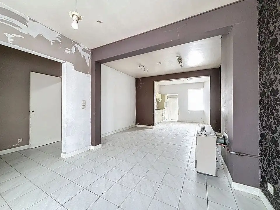 Te renoveren huis te koop in centrum Wuustwezel foto 7