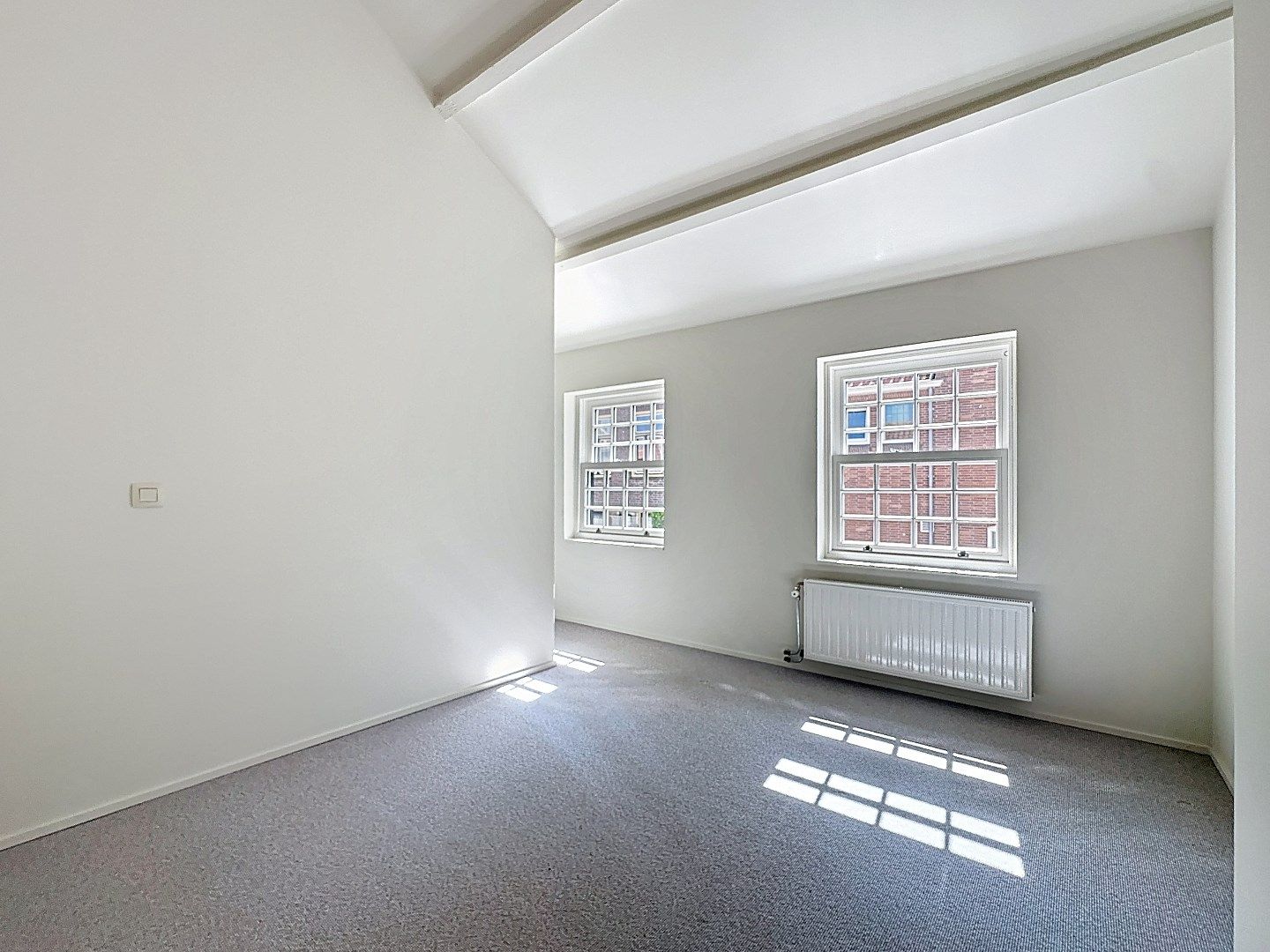 Sfeervolle en luxe tussenwoning in Zuidzande met vrij zicht over de velden foto 33