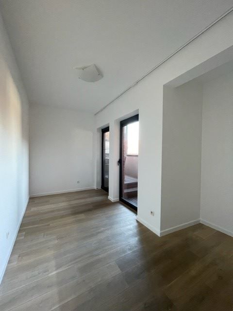 Modern appartement met 2 terrassen en parkeerplaats foto 7