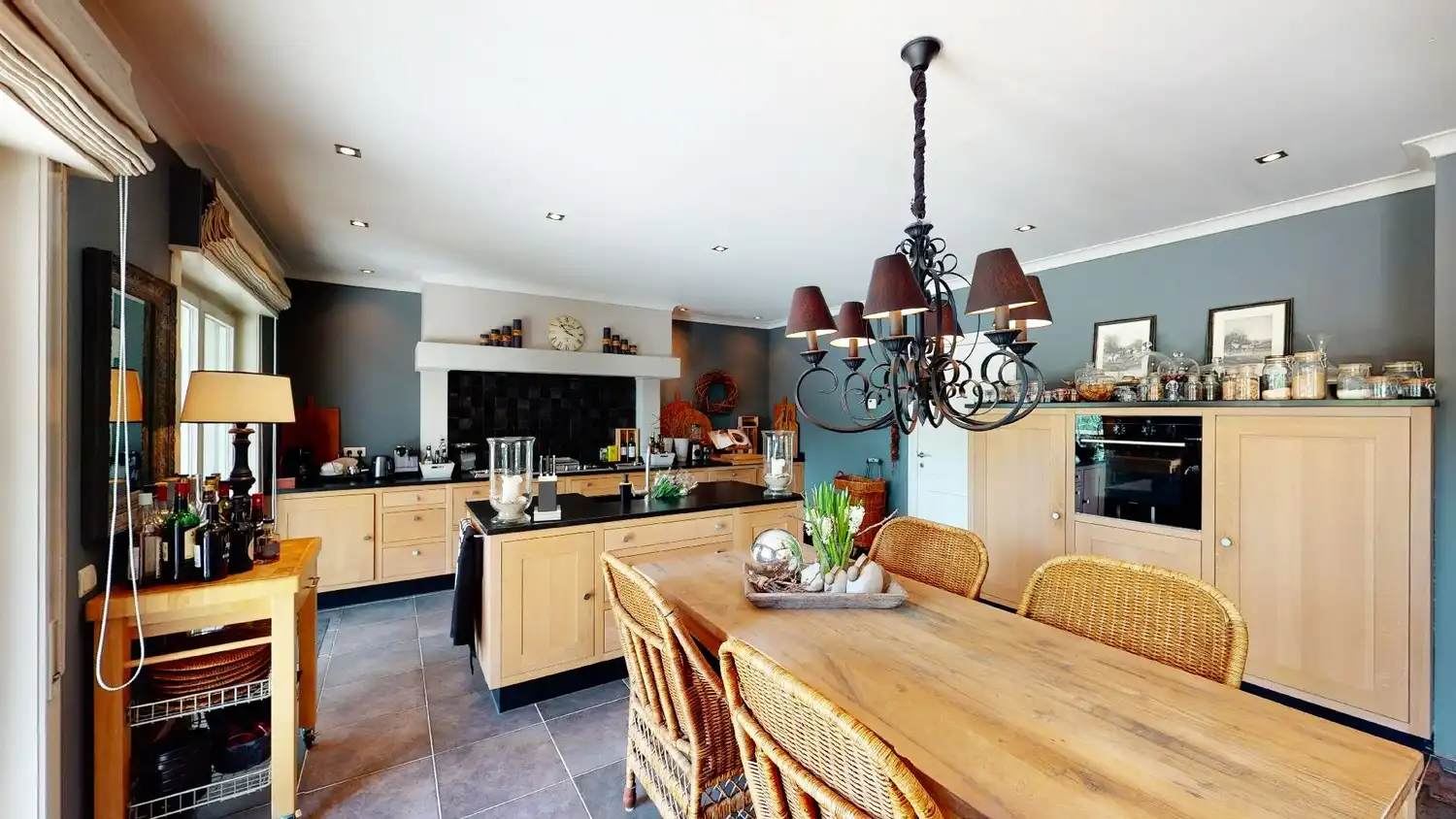 Rustig gelegen luxe-bungalow op een royaal groen perceel van 1.882m² in Tessenderlo foto 12