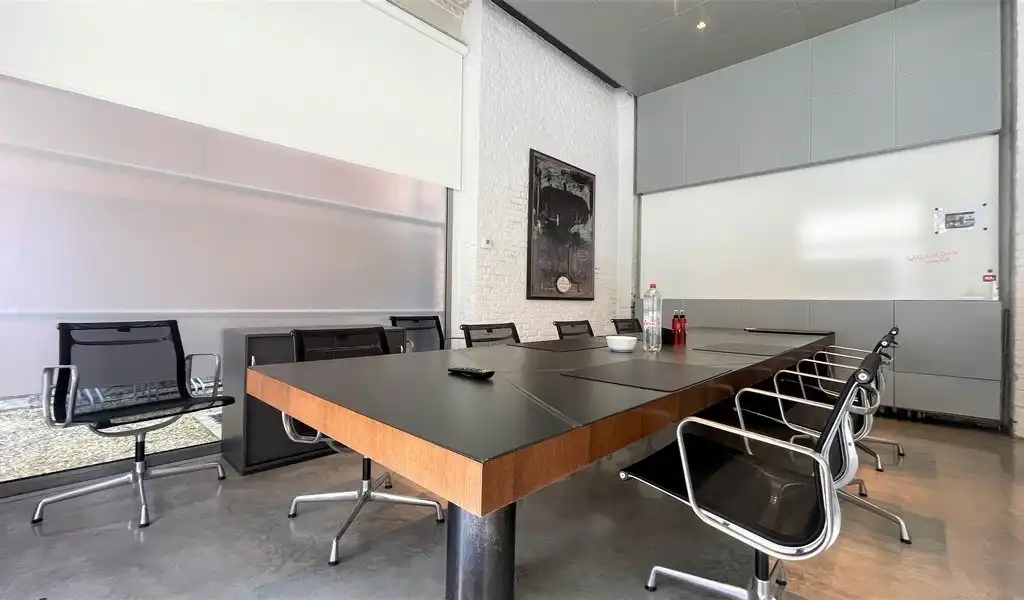 Trendy kantoor in gerenoveerd pakhuis nabij het Eilandje foto 10