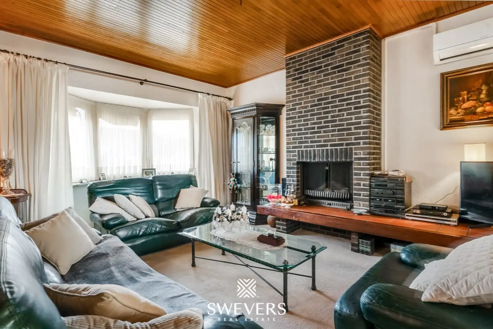 Duplex-appartement met handelsruimte, terras en tuin op toplocatie Riemst foto 2