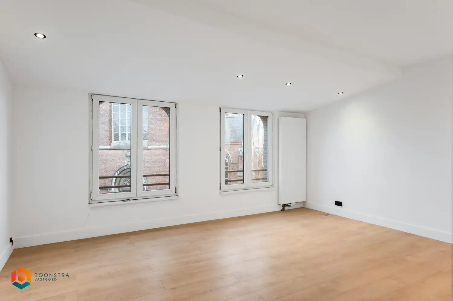 Ruime woning met 3 (à 4) slpkrs te Mechelen foto 13