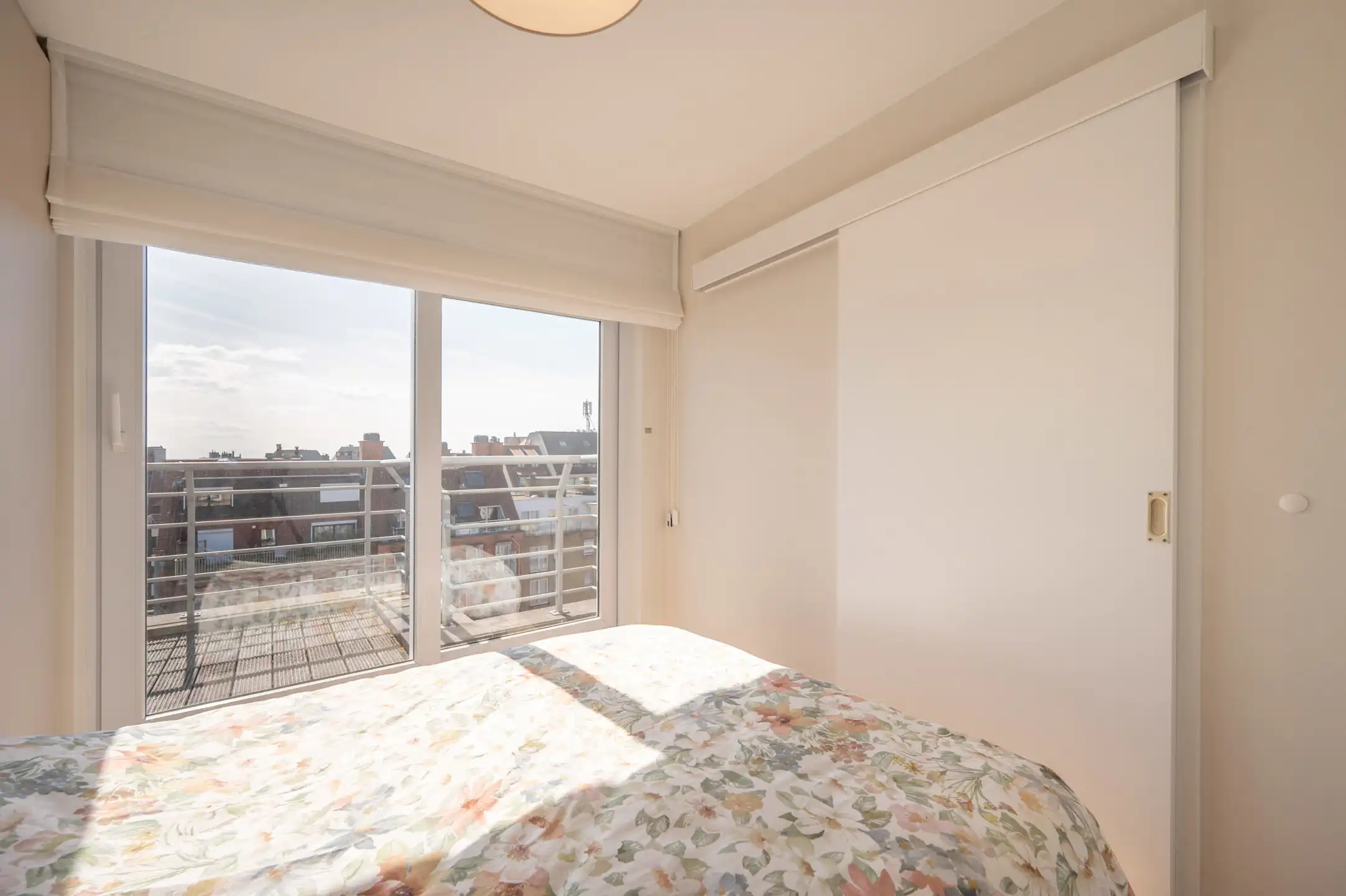 Duplex penthouse met zijdelings zeezicht en royale terrassen foto 18