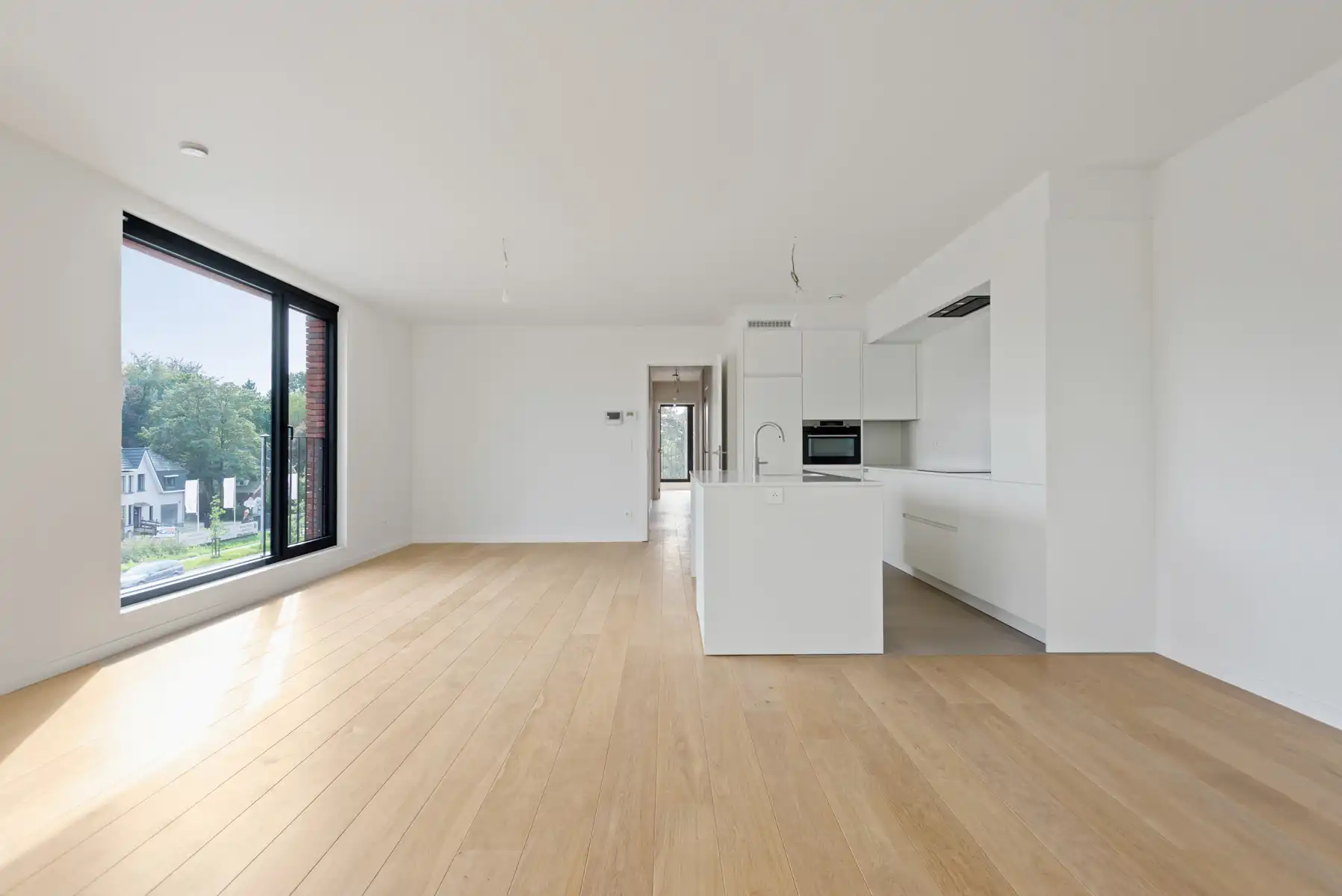 Nieuwbouwappartement met 2 slpk. + dressing/bureau en lift foto 4