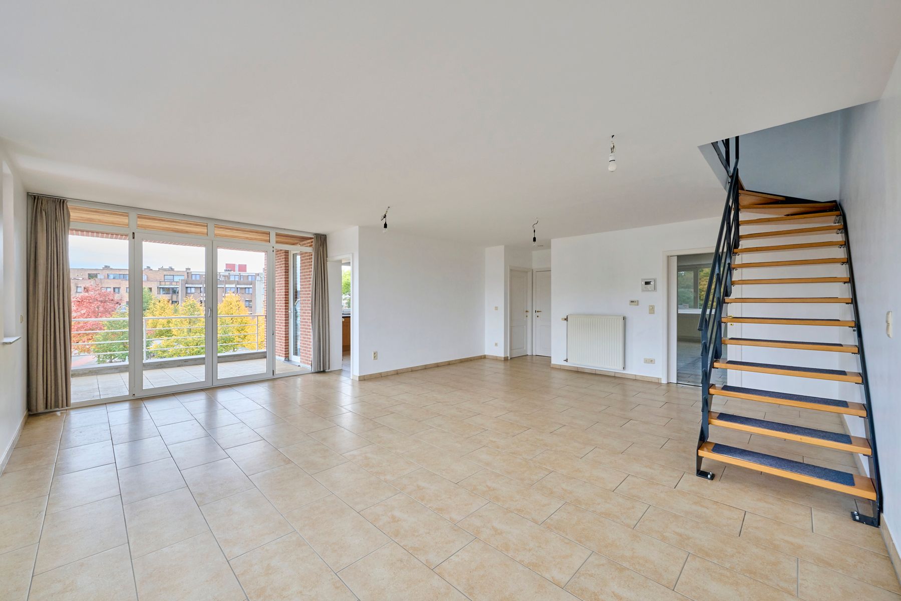 Uniek duplex appartement + aparte studio foto 11