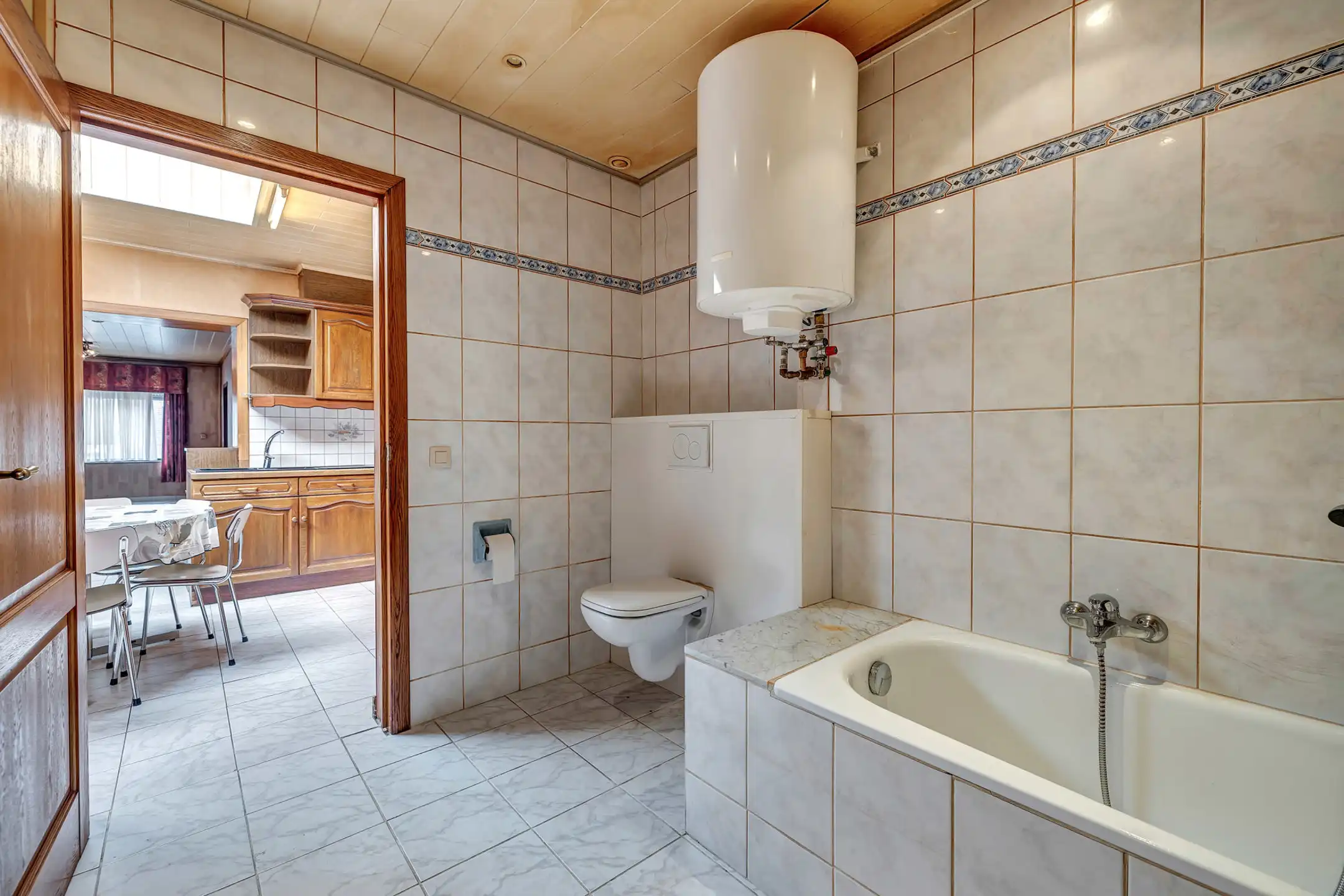 Te renoveren woning op toplocatie in het centrum van Aalst foto 8
