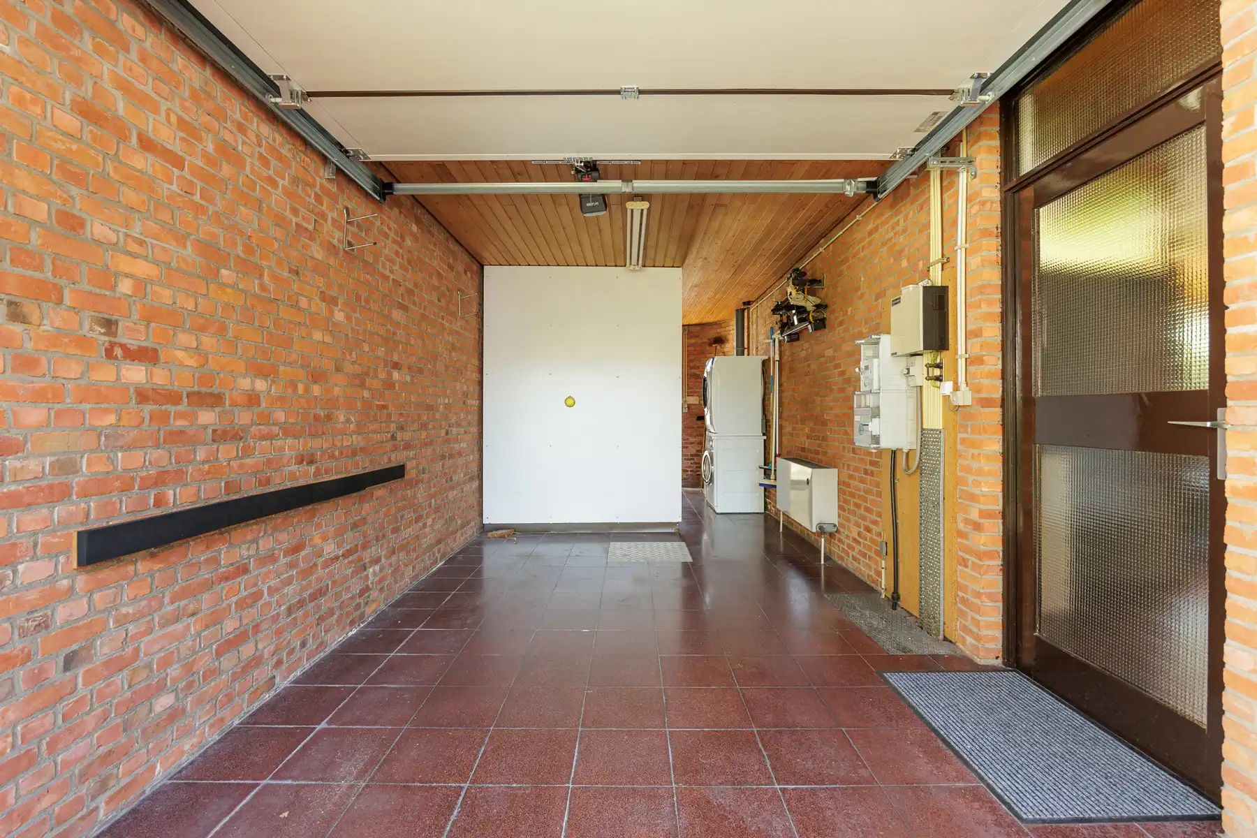 Laagbouwwoning met 3 slaapkamers op een perceel van 708m². foto 14