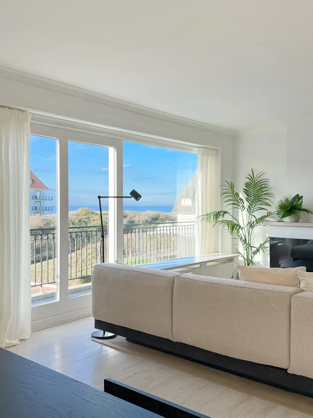 Stijlvol gemeubeld appartement / toplocatie nabij de Zeedijk foto 11