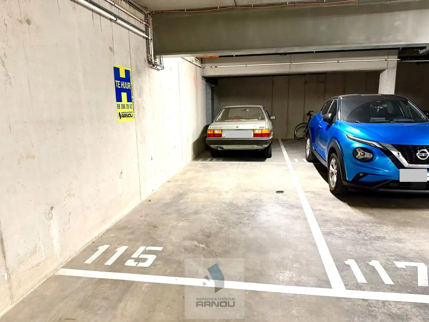 Ondergrondse enkele parkeerplaats foto {{pictureIndex}}