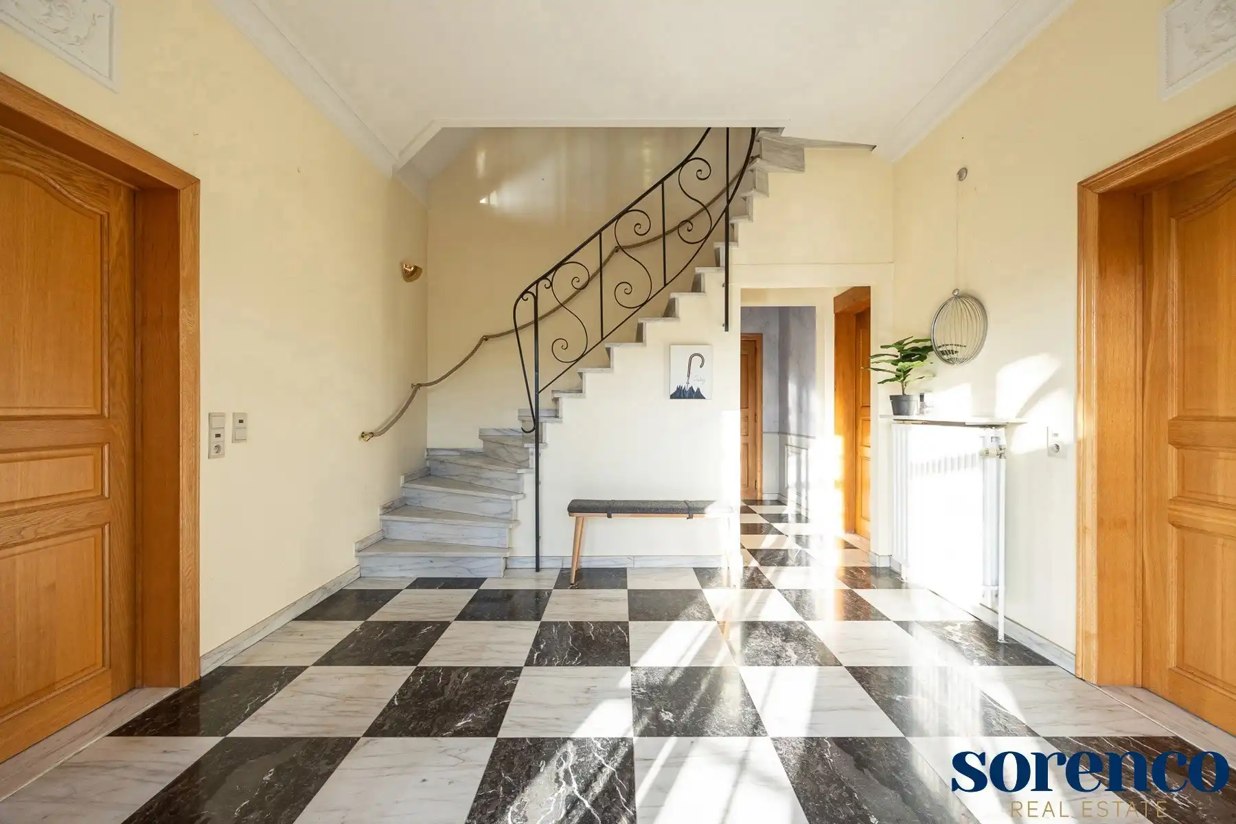 Charmante villa met zwembad op een mooi perceel  foto 14