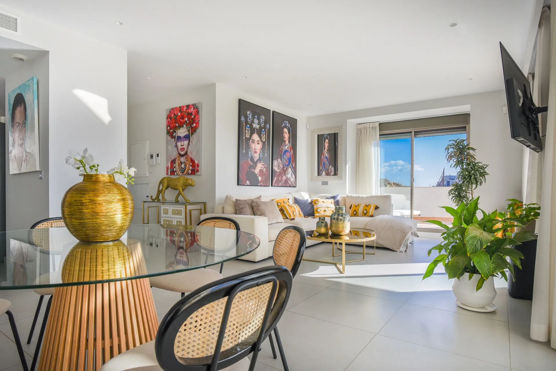 Moderne luxe in het hart van Estepona: adembenemend penthouse met prachtig zicht! foto 6