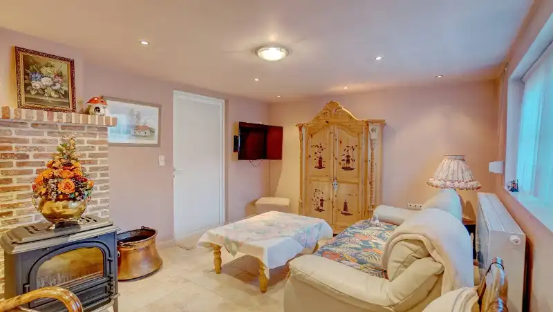 Hoeve van 300m² op 68 are met prachtig vergezicht foto 8