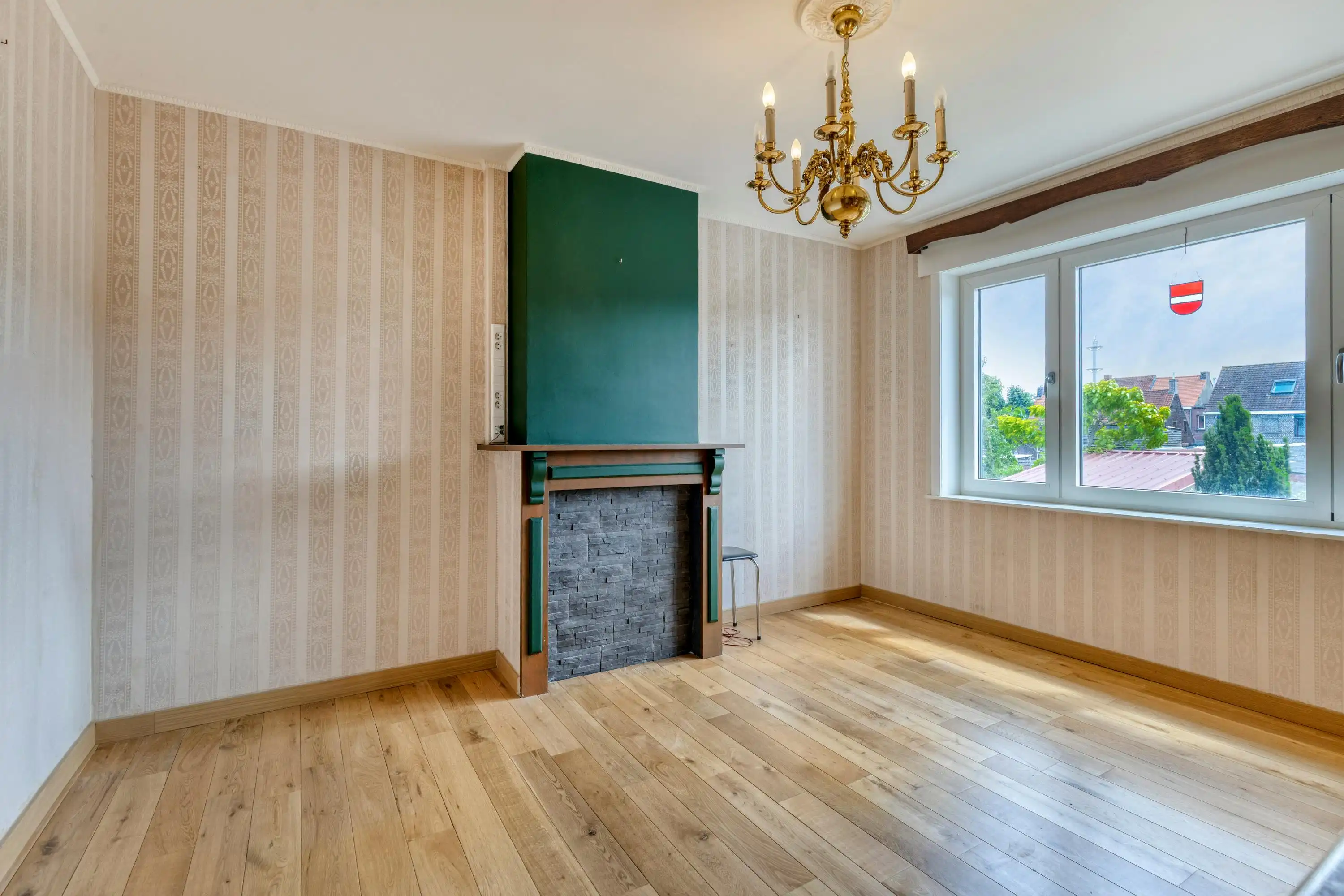 Halfopen huis met 3 slaapkamers, carport + tuin te Sint-Kruis foto 14