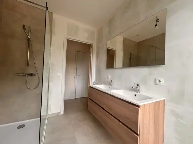 Nieuwbouw appartement met 2 slaapkamers nabij centrum Genk foto 9
