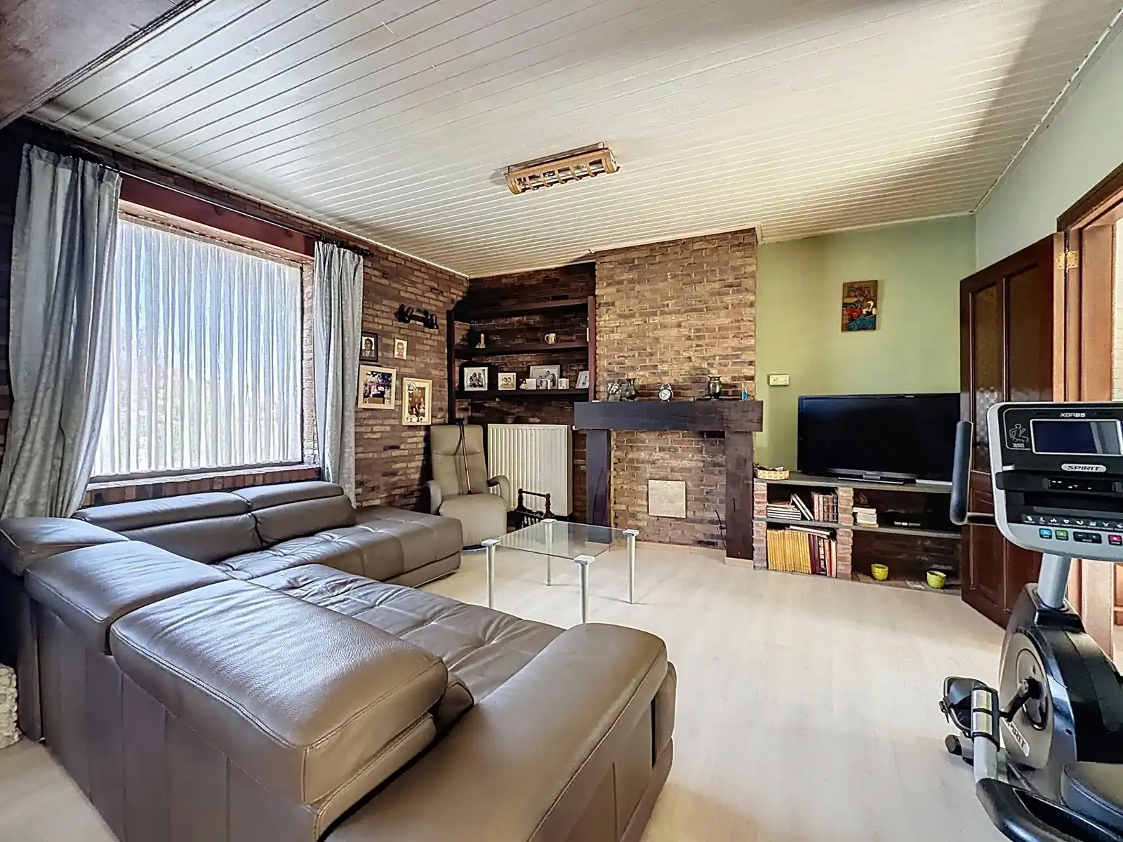Ruime HOB met véél potentieel, 3 SLPK, Tuin én garage! foto 5