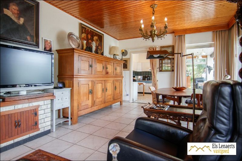 Charmante gelijkvloerse woning op ruim perceel foto 9