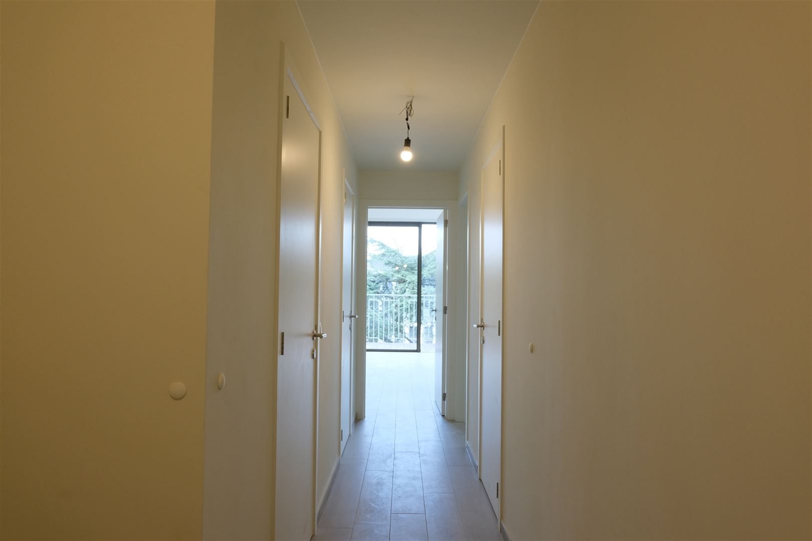 Licht nieuwbouw appartement in toffe wijk foto 6