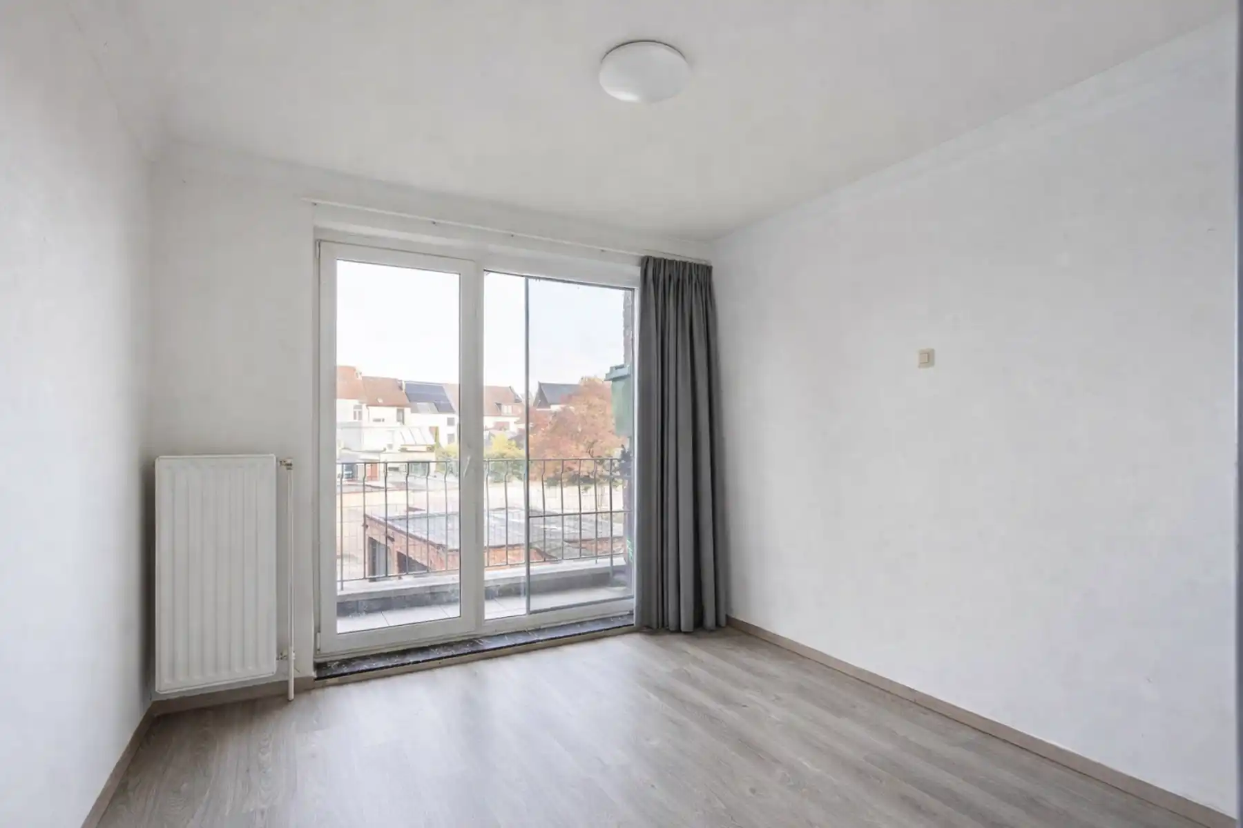 2 slaapkamer appartement met garage  foto 10