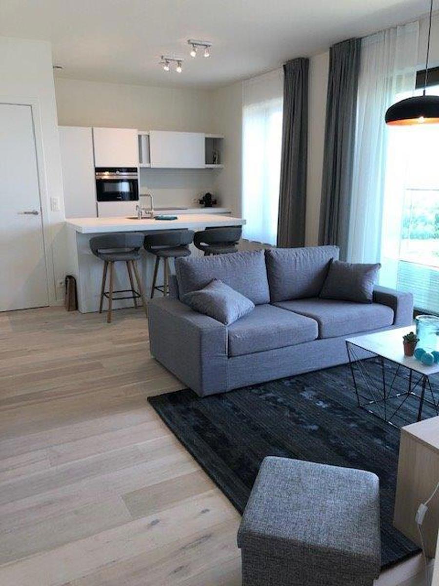 Ongemeubeld 2 slaapkamer appt. met zicht op de Schelde foto 4